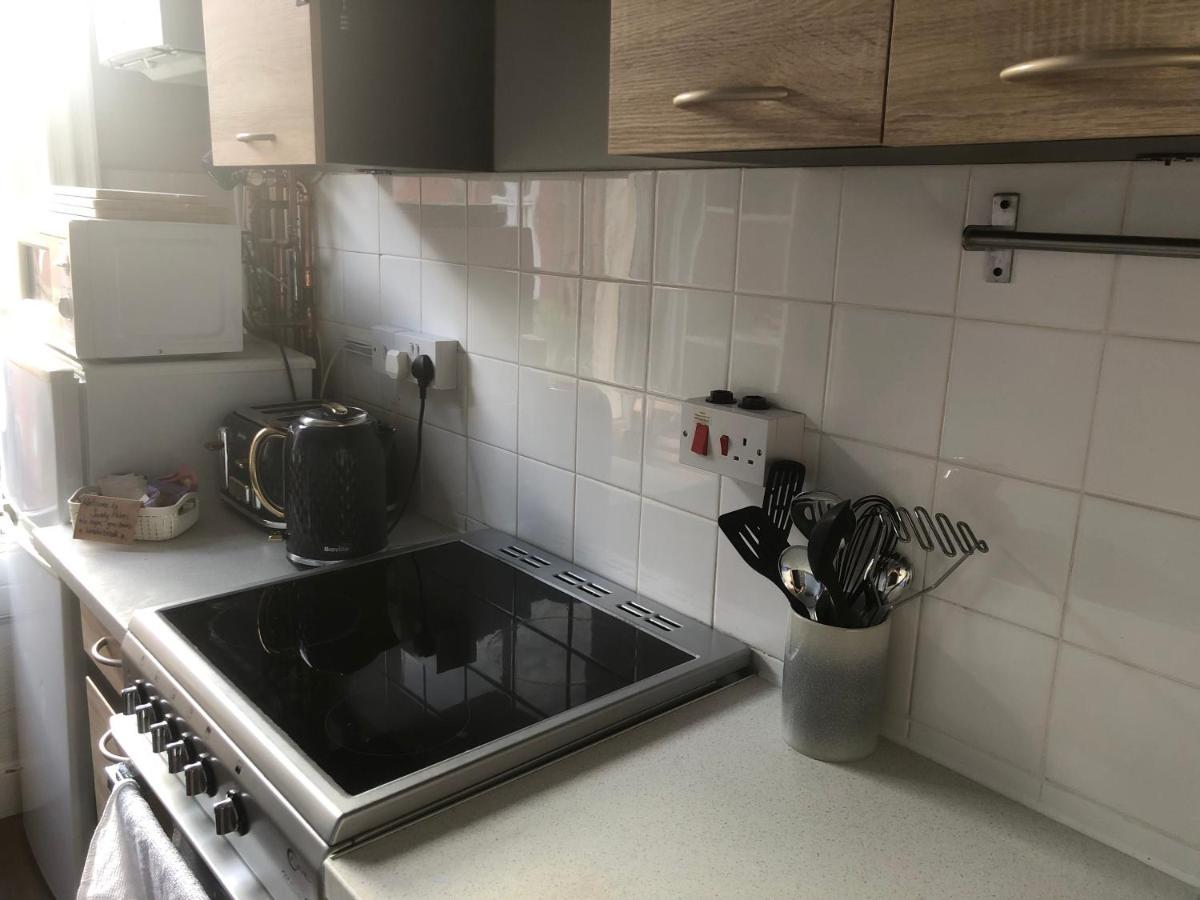 Granby House Holiday Apartments, Apartment 2, In The Old Town, Free On Street Parking Included Скарборо Екстер'єр фото