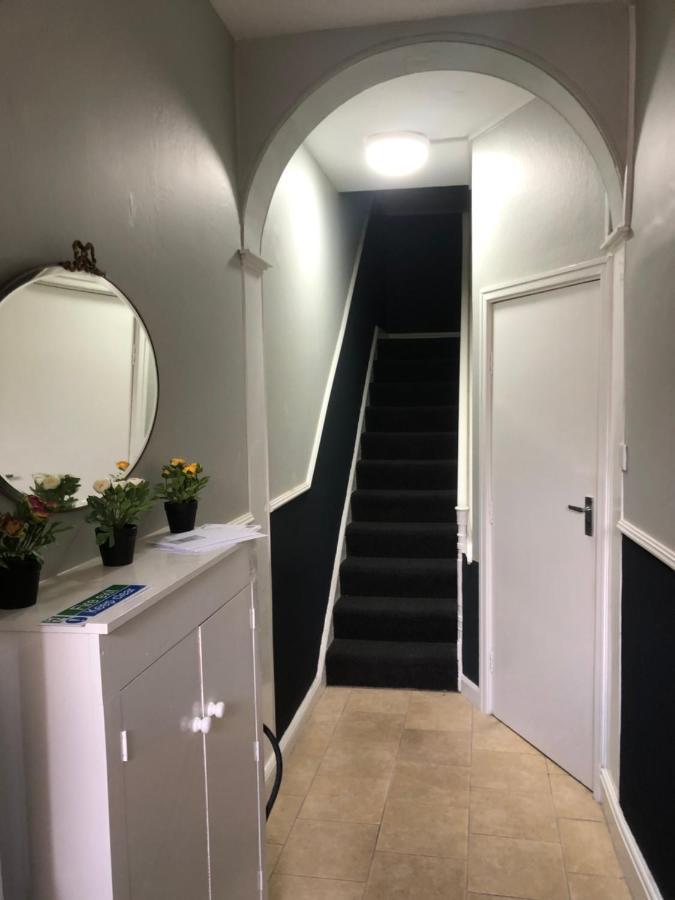Granby House Holiday Apartments, Apartment 2, In The Old Town, Free On Street Parking Included Скарборо Екстер'єр фото