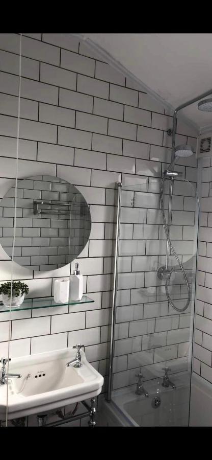 Granby House Holiday Apartments, Apartment 2, In The Old Town, Free On Street Parking Included Скарборо Екстер'єр фото
